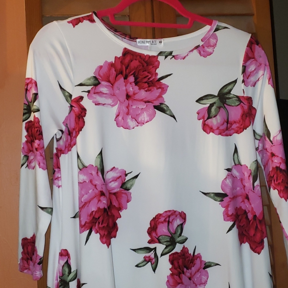 ⭐SOLD⭐ Honey & Lace Brea floral midi dress